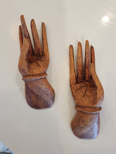TEAK HAND
