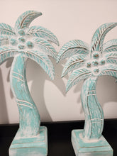 WINDSWEPT AQUA PALM