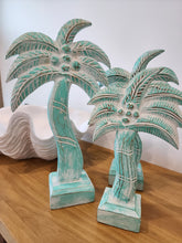 WINDSWEPT AQUA PALM
