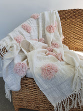 LUXE POMPOM THROW