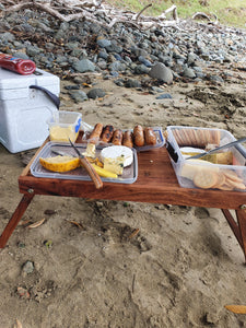 FOLDING PICNIC TRAY