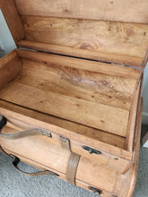 PIRATE TRUNK